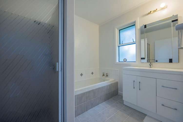 248 Titirangi Road Titirangi_19