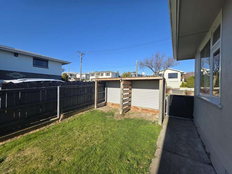 20 Arrow Crescent Holmes Hill_15
