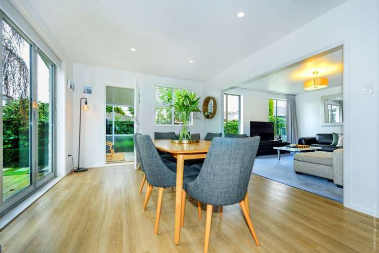 2/84 Perry Street Papanui_5