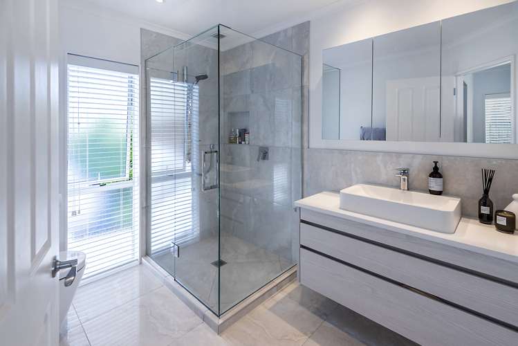 148 John Brooke Crescent East Tamaki Heights_10