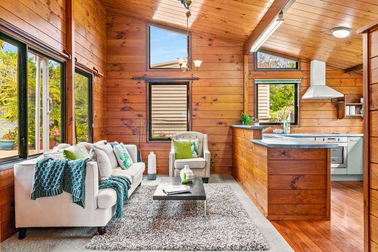 86 Taha Road Waimauku_5