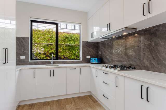 48a Fernhill Way Oteha_4