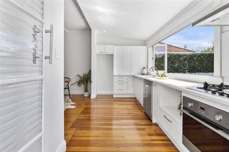 59 Huia Road Point Chevalier_7