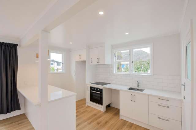  B/72 Swaffield Road Papatoetoe_2