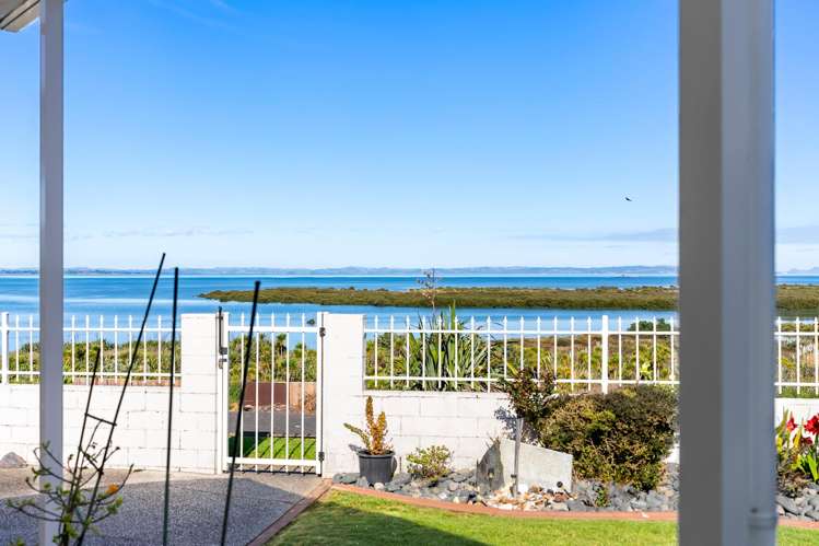 14 Eloise Place Clendon Park_12