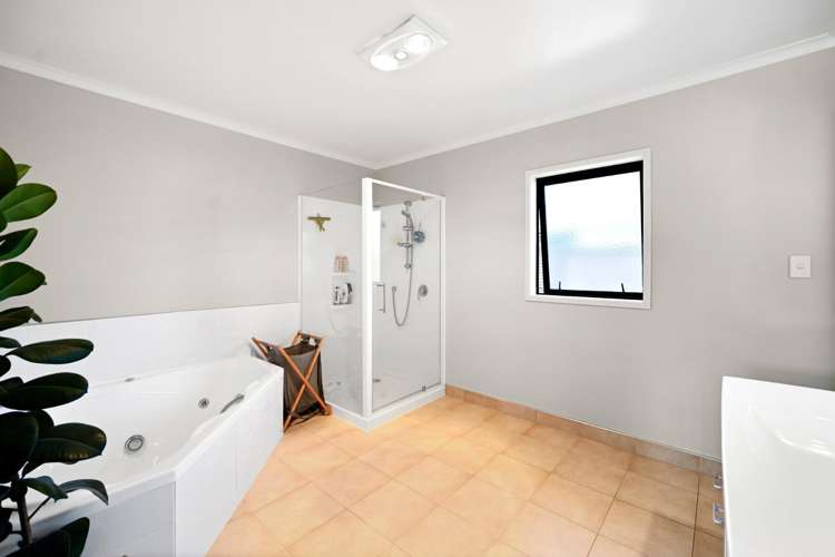 36 Madison Street 11373_17