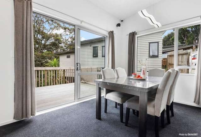 F/27 Rehia Road Massey_4