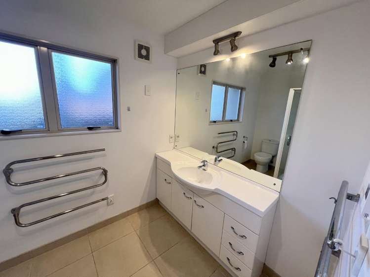 4C Corrella Road Belmont_4