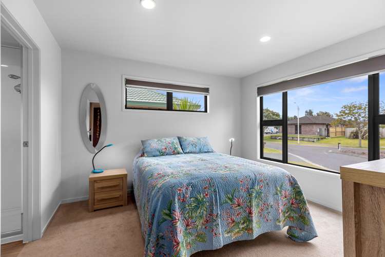 10 Paua Cove Papamoa_9