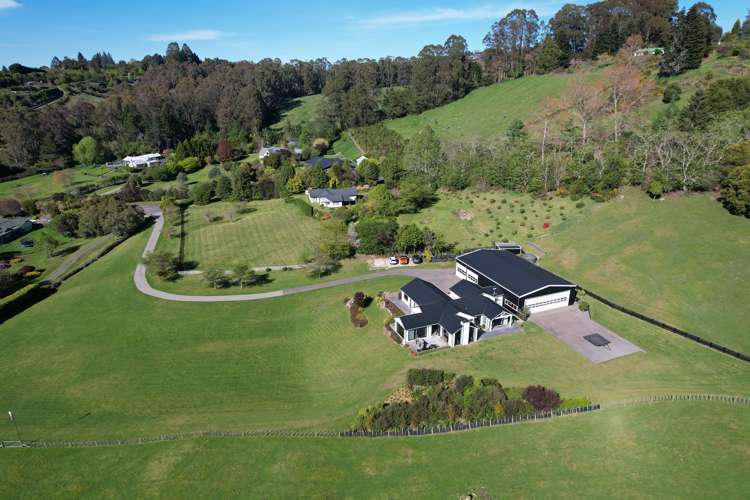 28 Te Moenga Park Acacia Bay_3