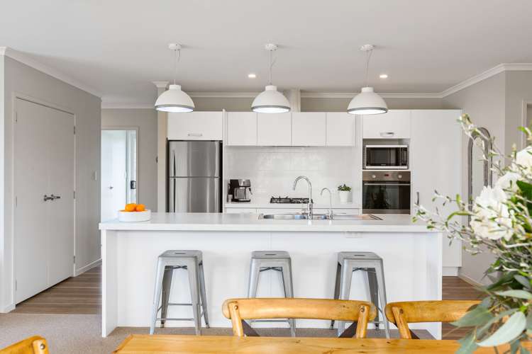 43 Beachwood Drive Hatfields Beach_2