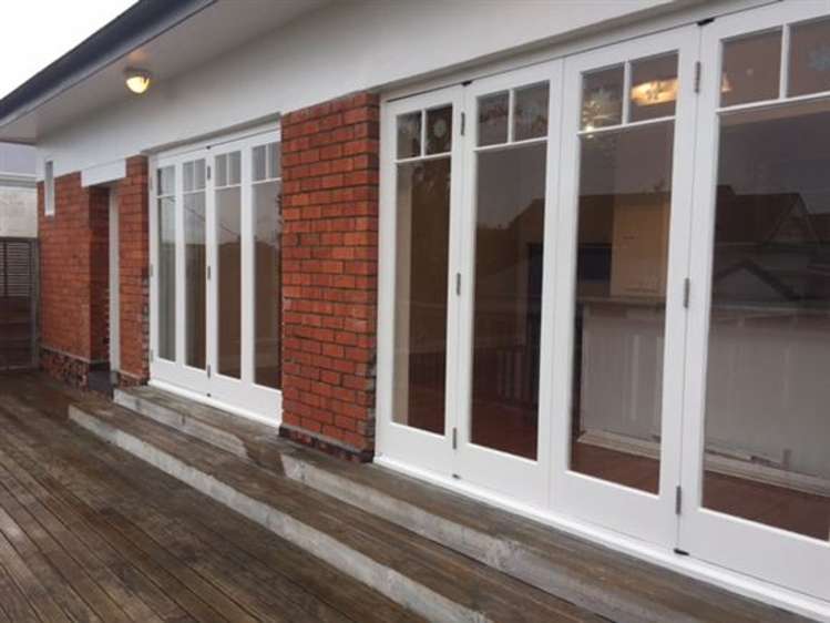 62 Lake Road Narrow Neck_1