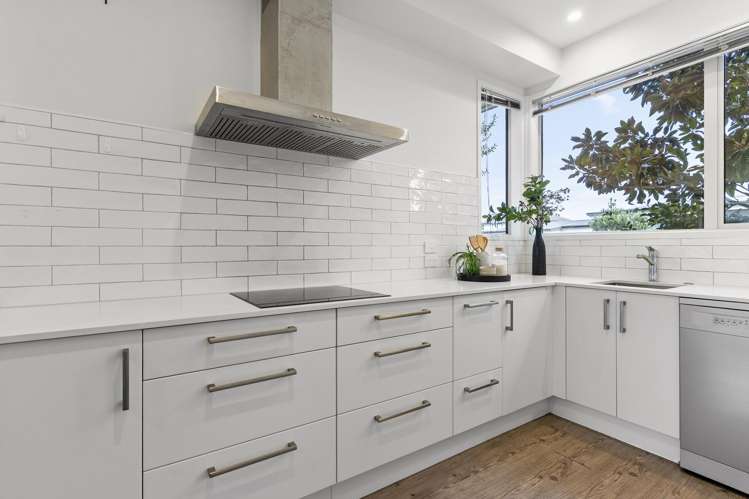 140 Seventh View Avenue Beachlands_7