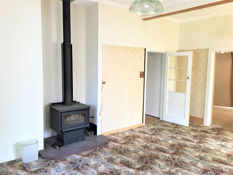 83 Main Road Clinton and Surrounds_5