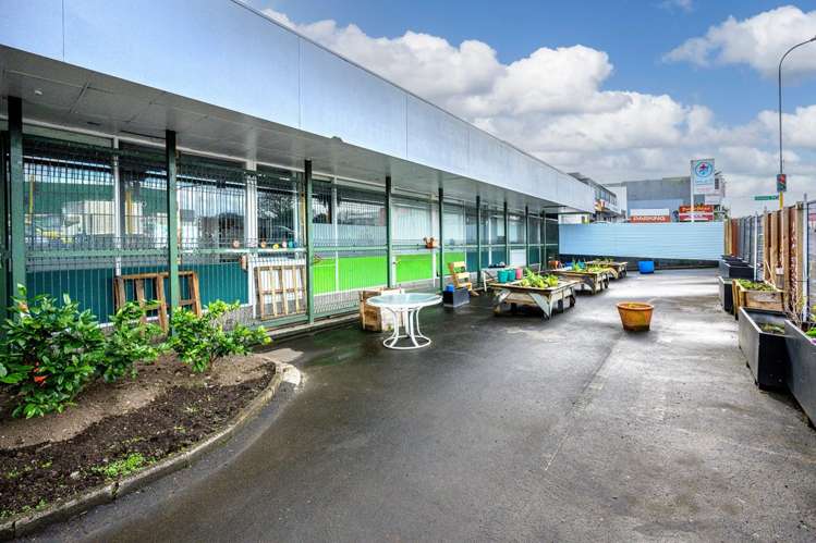 79 - 83 Great South Road Papakura_12