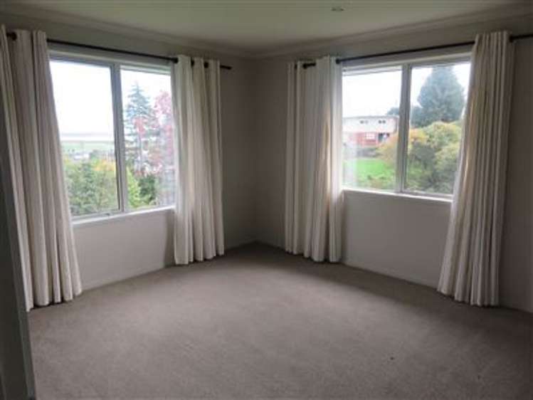 120 Korokoro Crescent Thames_6