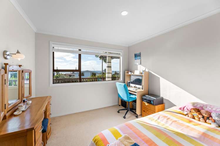 5 Taihiki Road Clarks Beach_10