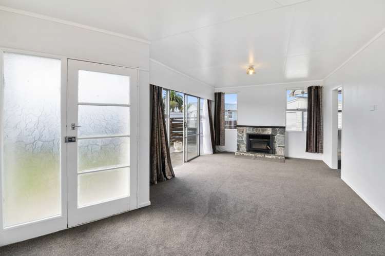 2 Drake Street Levin_3