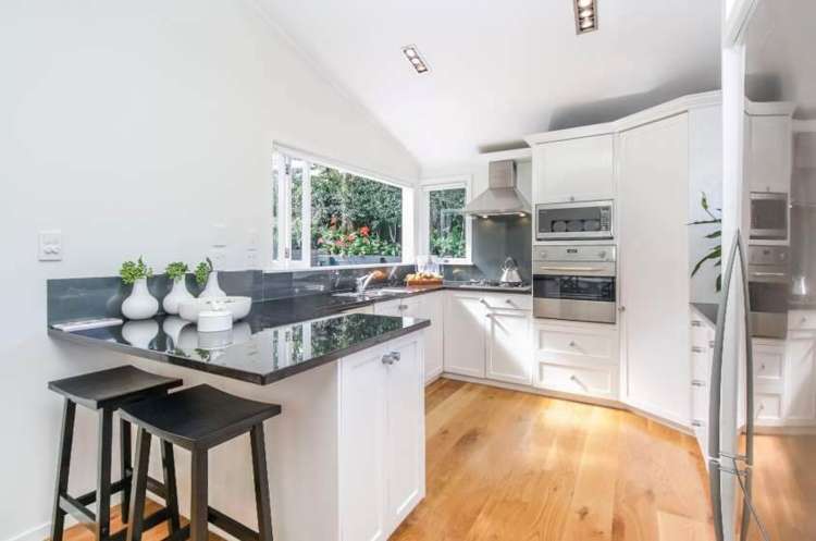 29d Saint Stephens Avenue Parnell_7