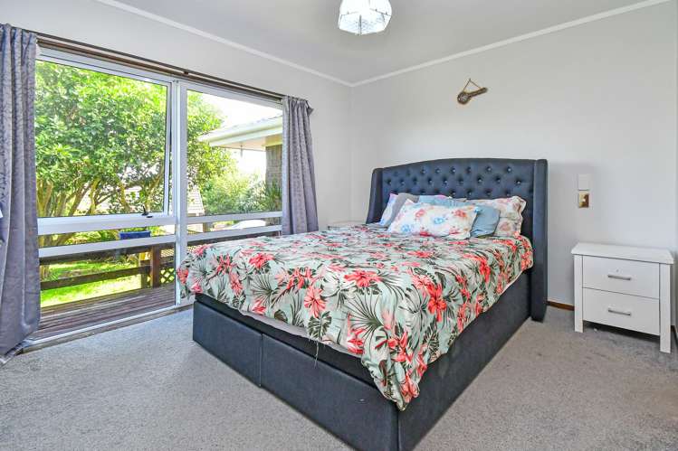 16 Sophora Place Totara Heights_8