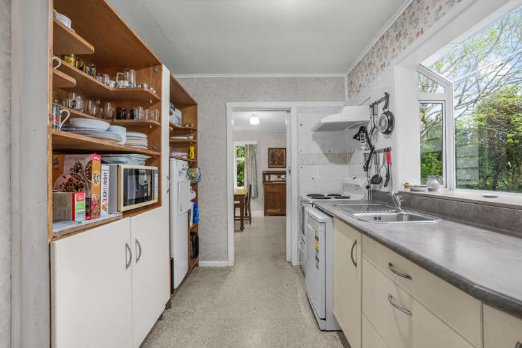 4 Karaka Street Otaki Beach_7