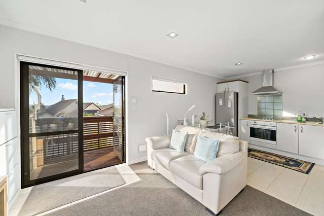 56A Brooke Ridge Rise East Tamaki Heights_1