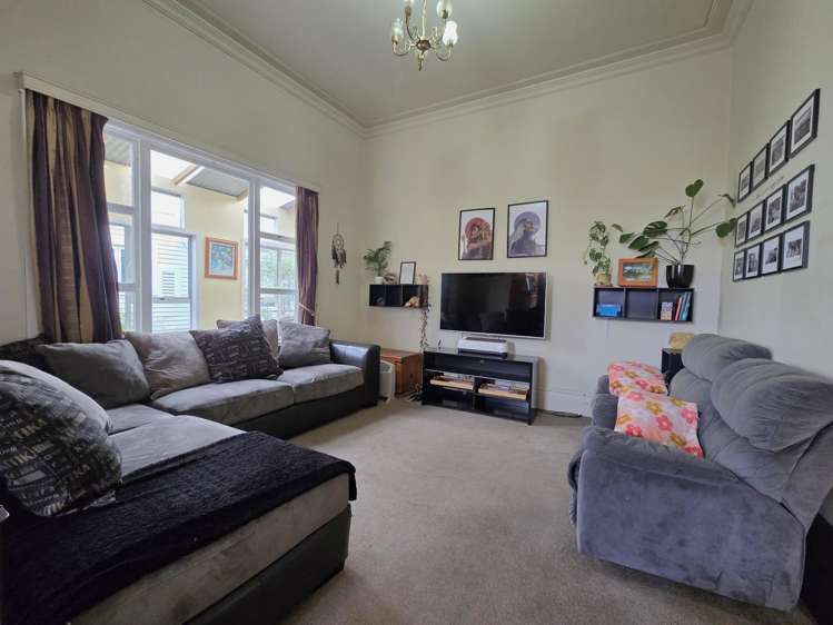 219 Hampden Street Hokitika_6