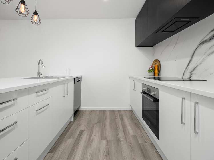 33 Jean Batten Lane Rolleston_9