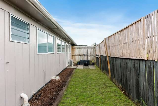 1/15 Henwood Road Mangere East_3