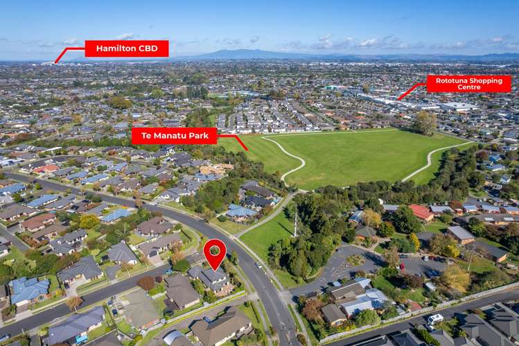 72 Barrington Drive Huntington_40