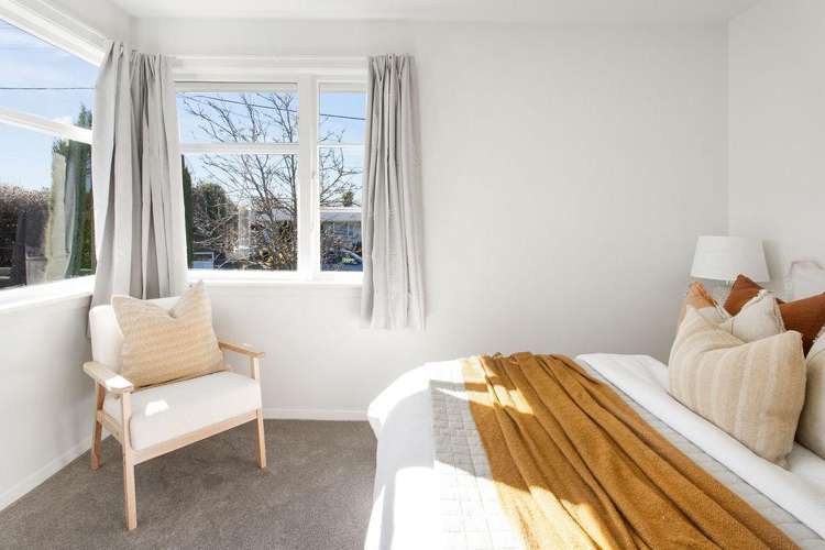 4 Lucienne Place Hillsborough_9