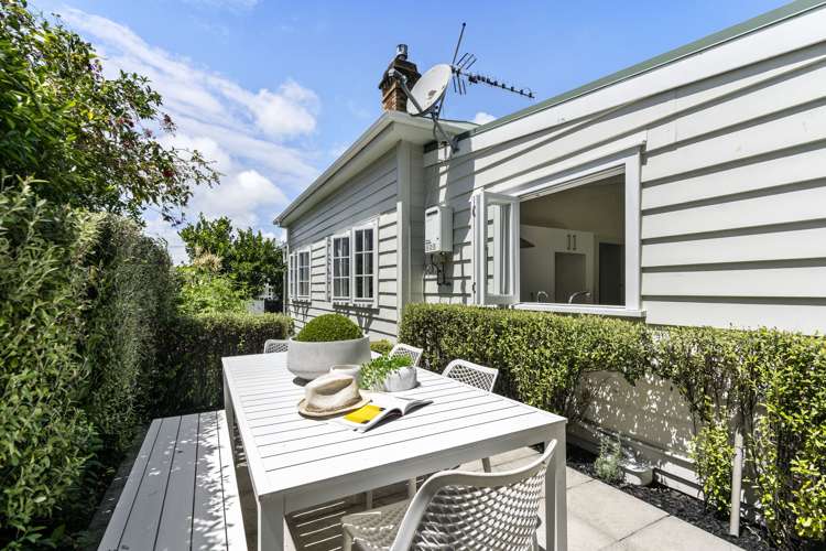 11 Vauxhall Road Devonport_7