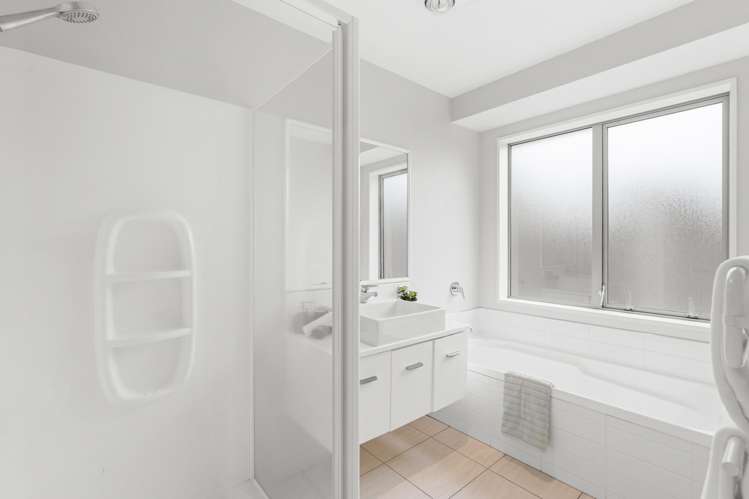 60 Awatea Gardens Wigram_13