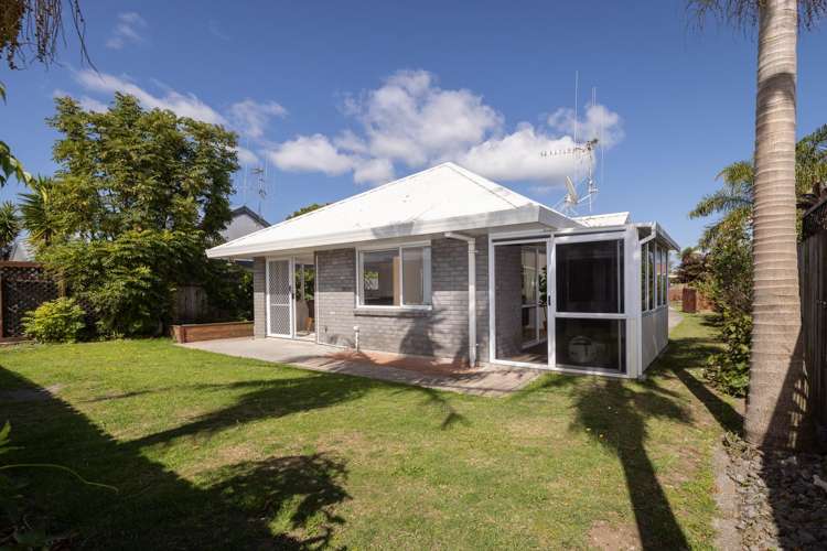 10a Liftan Place Mount Maunganui_15