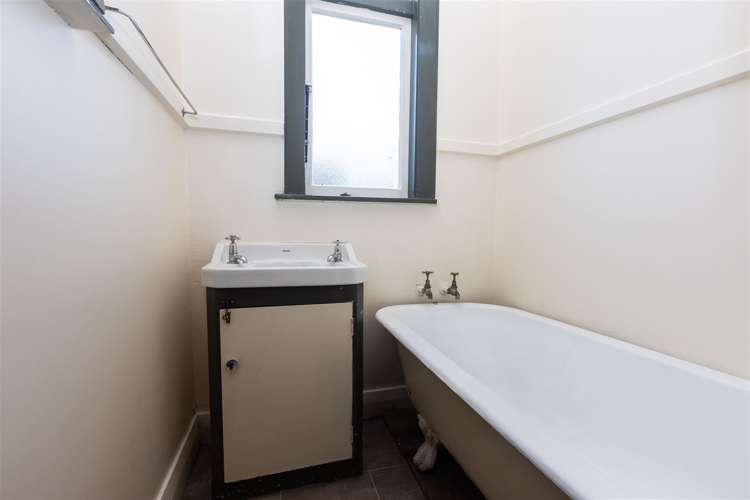 2 Tabart Street Woolston_9