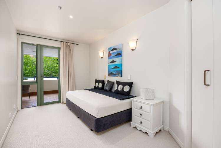 60 Harbour Village Drive Gulf Harbour_14