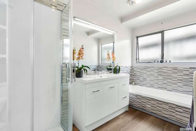 2/46 Lauderdale Road Birkdale_4