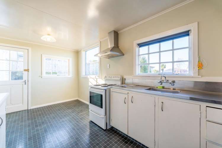 169 Le Cren Street_4