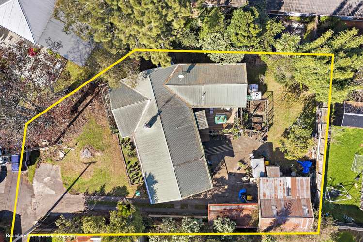 7 Fairclough Road Beach Haven_14