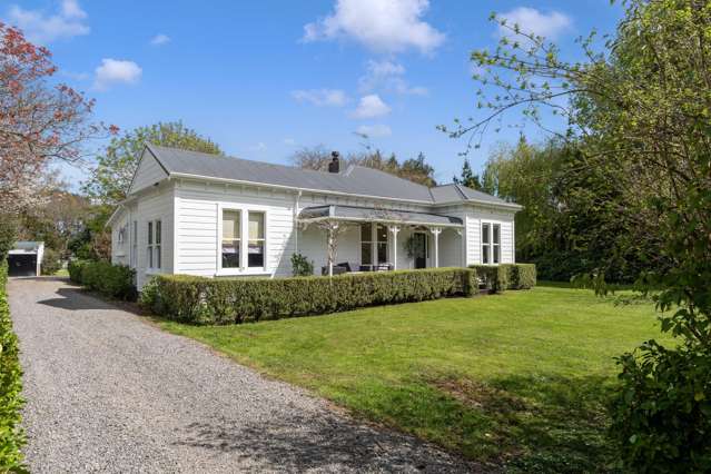 Country Living with Secondary Accommodation