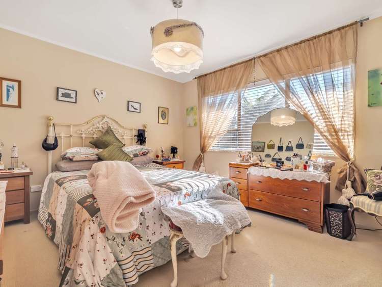 3/7 Gerald Stokes Avenue Helensville_13