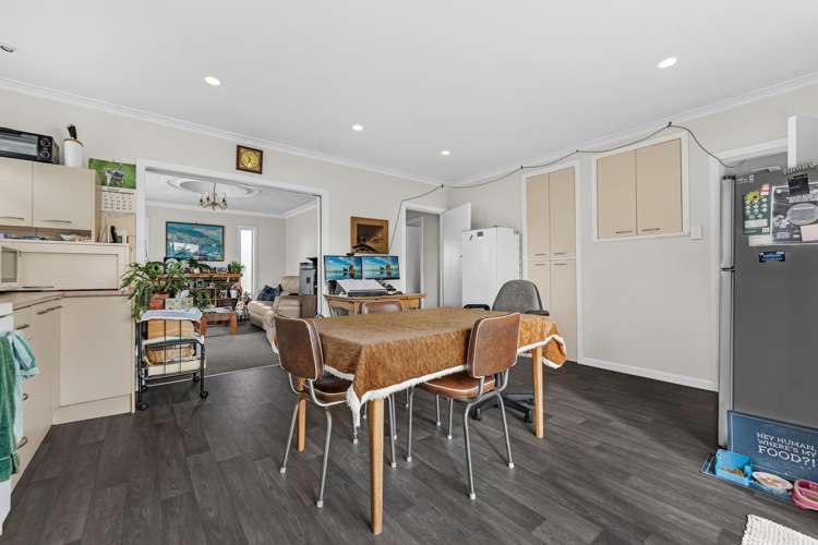 13 Lawrie Avenue Pukekohe_6