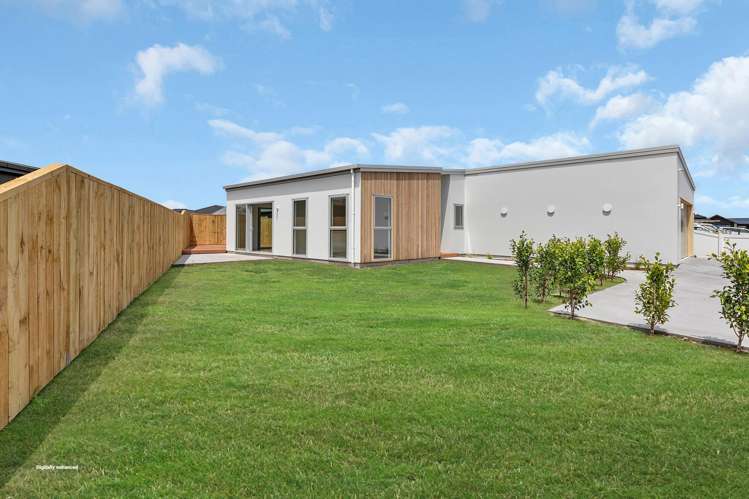 111 Kaurinui Crescent One Tree Point_13