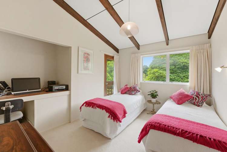 5 Magnolia Drive Westown_20