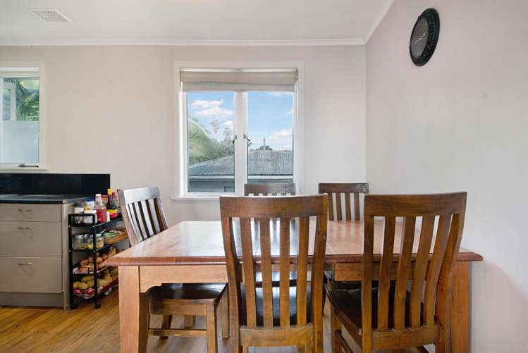 18 Sherwood Avenue_2