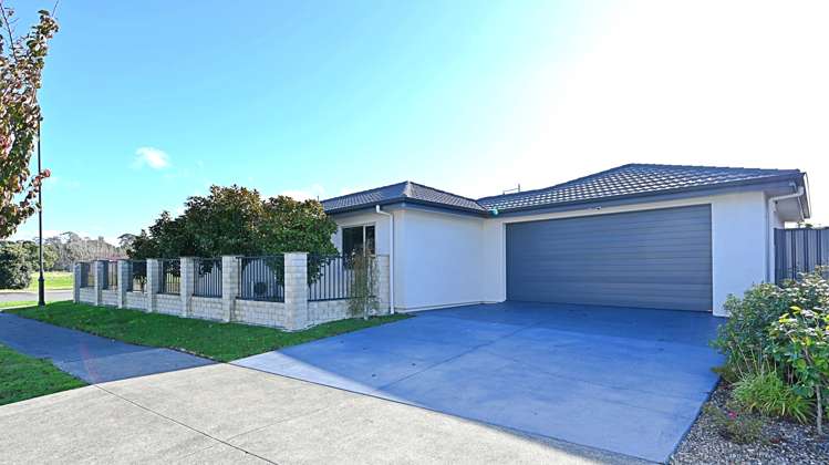 32 Orotu Drive Poraiti_13