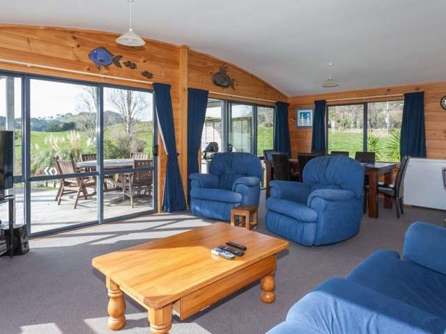 60 Scott Drive Cooks Beach_4