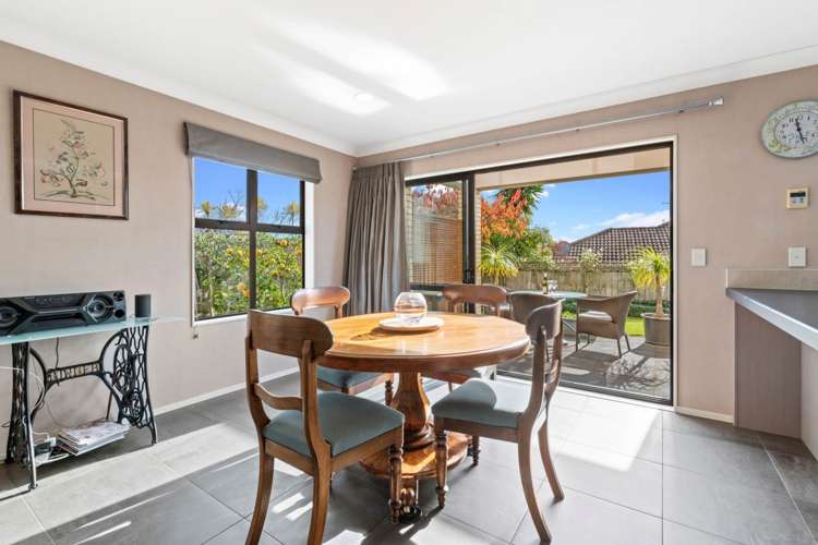 21 Turnberry Drive Wattle Downs_6