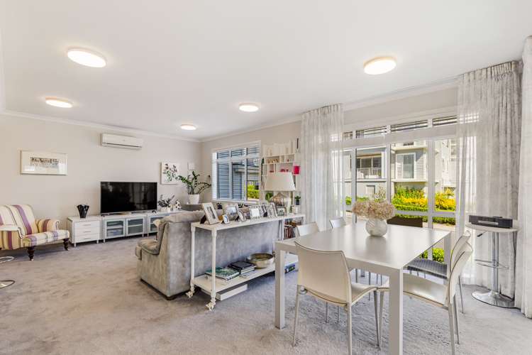 96 Panorama Heights Orewa_12