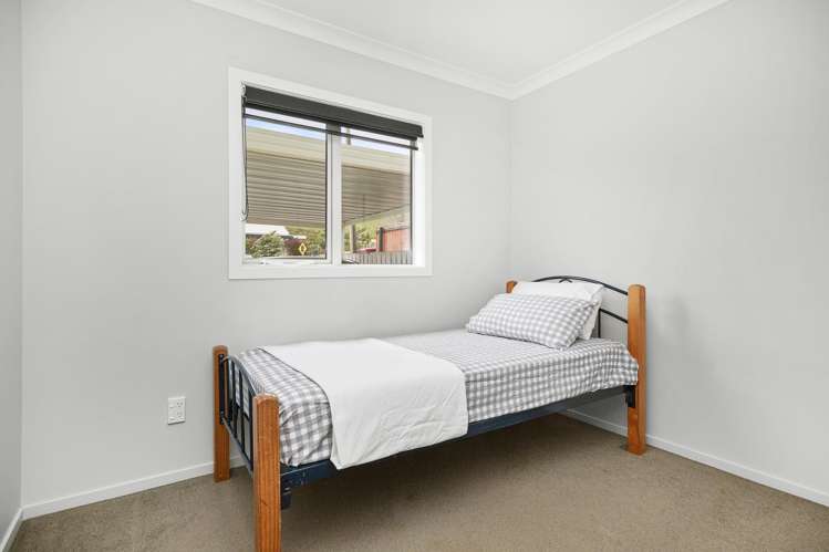 269 Warspite Avenue Waitangirua_11